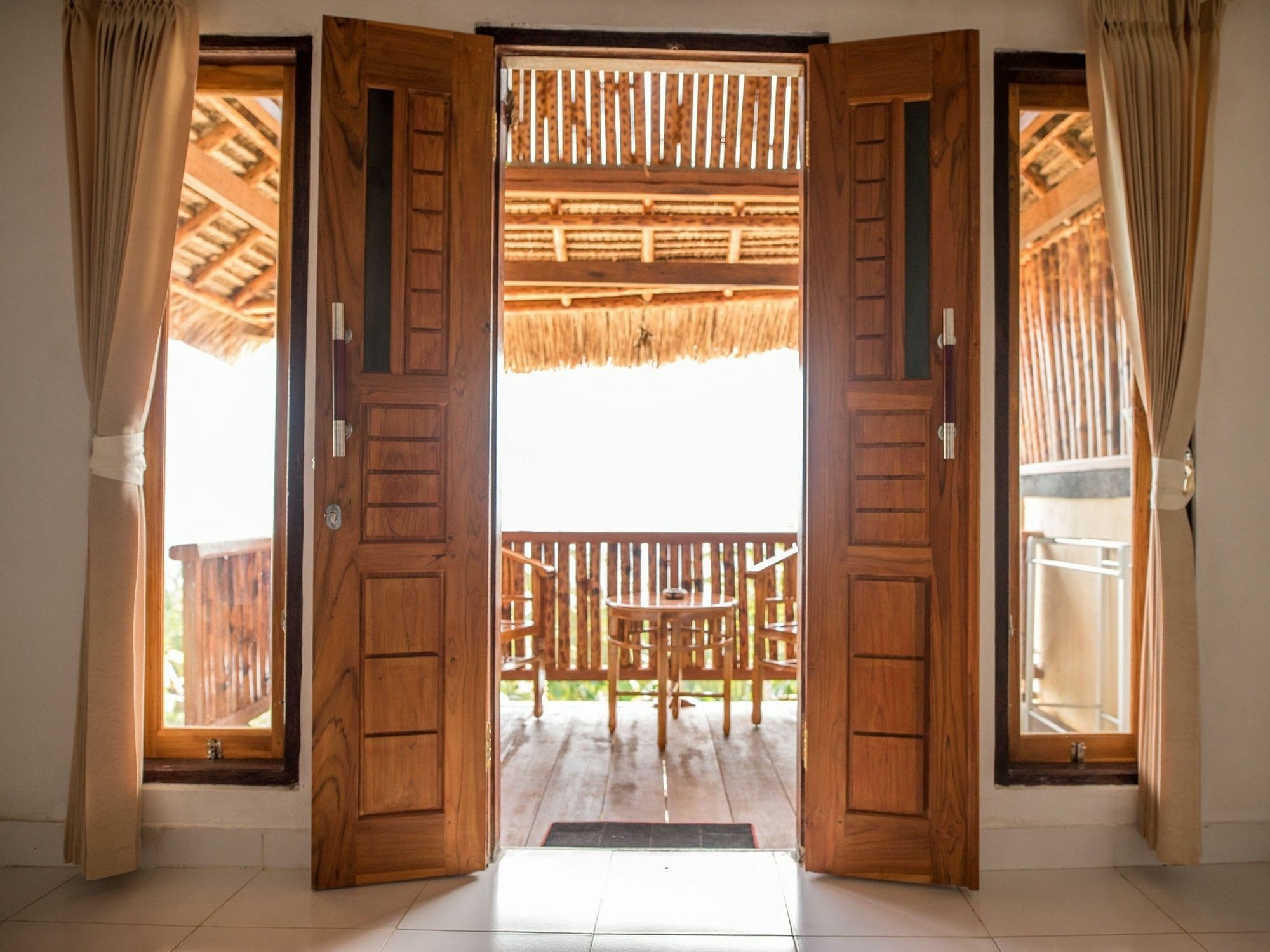 Banana Guest House Batununggul Exterior foto